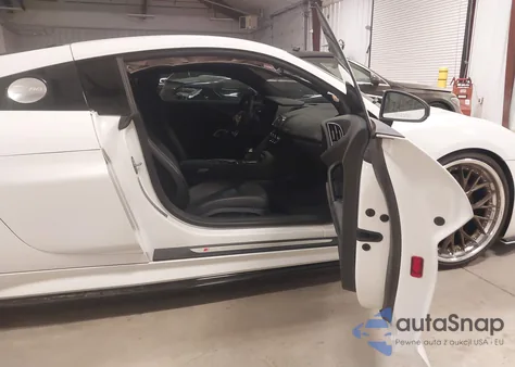 2018 Audi R8 5.2 V10 from USA, damaged, VIN WUABAAFX1J7901910